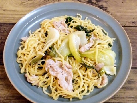 ♪搾菜で味付け簡単♡豚肉とチンゲン菜の塩焼きそば♪